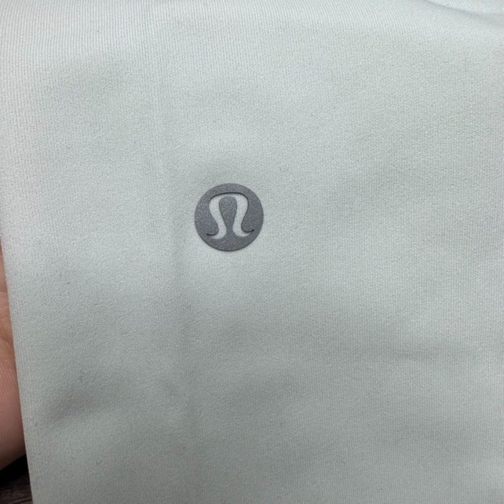 Lululemon License to Train Tight 21" NWT Size XXL (Vapor) - Picture 9 of 14